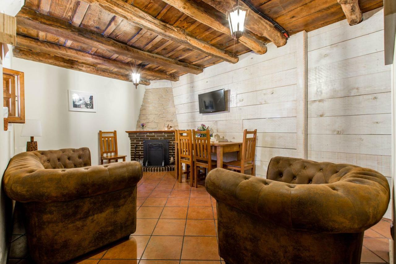 La Chova Villa Piedralaves Esterno foto