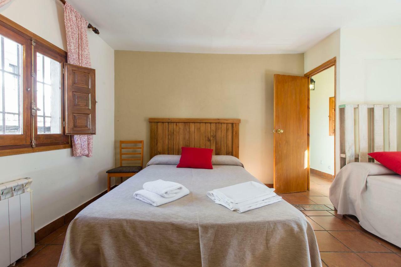 La Chova Villa Piedralaves Esterno foto